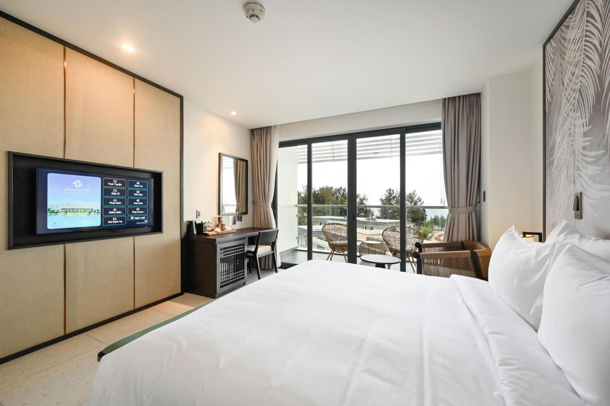 Emerald Ho Tram Resort Eksteriør bilde